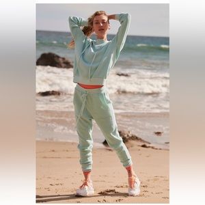 NWT - FREE PEOPLE The Simple Set